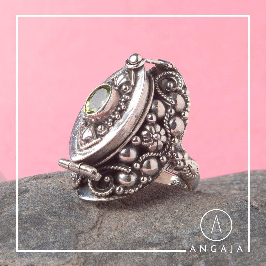 Cocktail Peridot Box Silver Ring - Angaja Silver