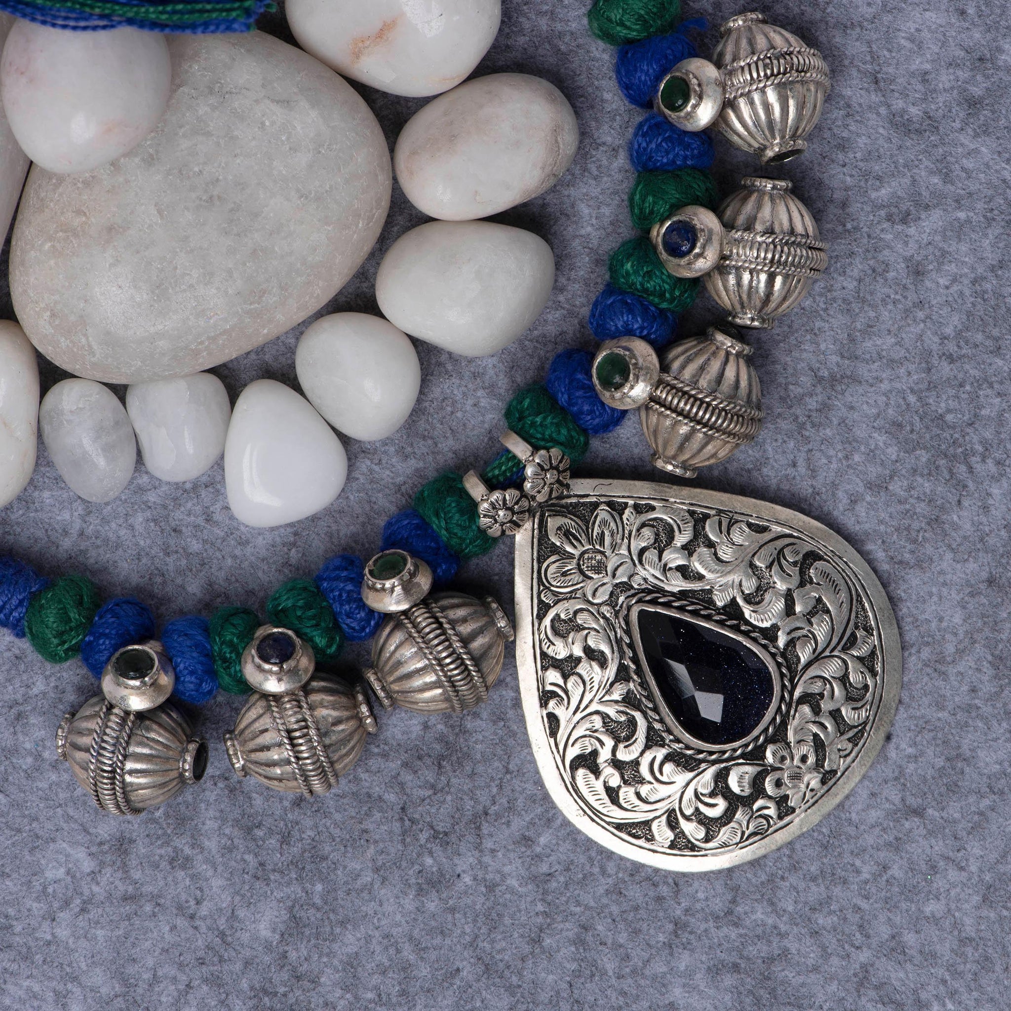 ネックレス・ペンダント Wild craft / Tribal necklace Tribal Natural Leather Necklace, Shaman Pagan Accessories